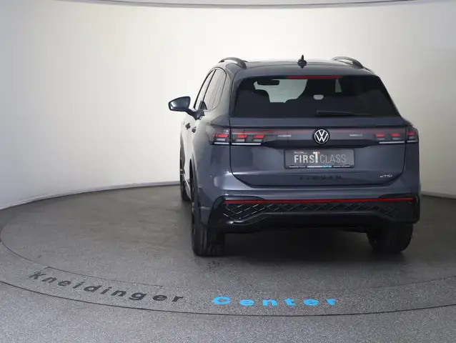 Volkswagen Tiguan Sport TDI 4MOTION DSG Ansicht 3
