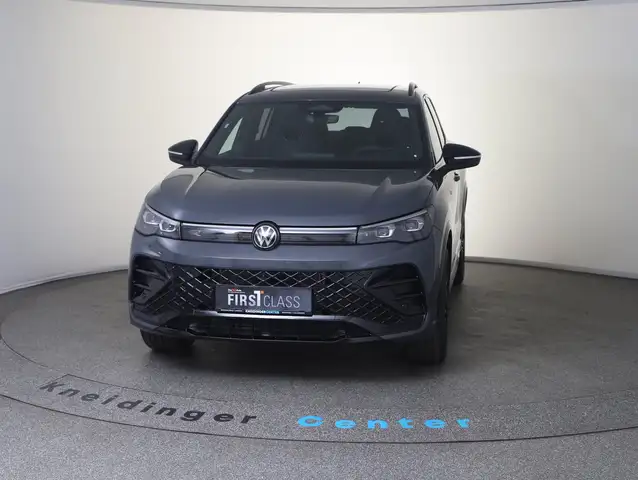 Volkswagen Tiguan Sport TDI 4MOTION DSG Ansicht 8