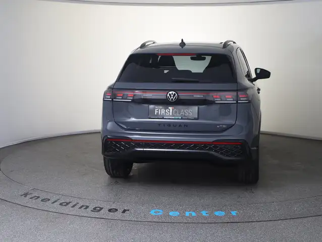 Volkswagen Tiguan Sport TDI 4MOTION DSG Ansicht 4