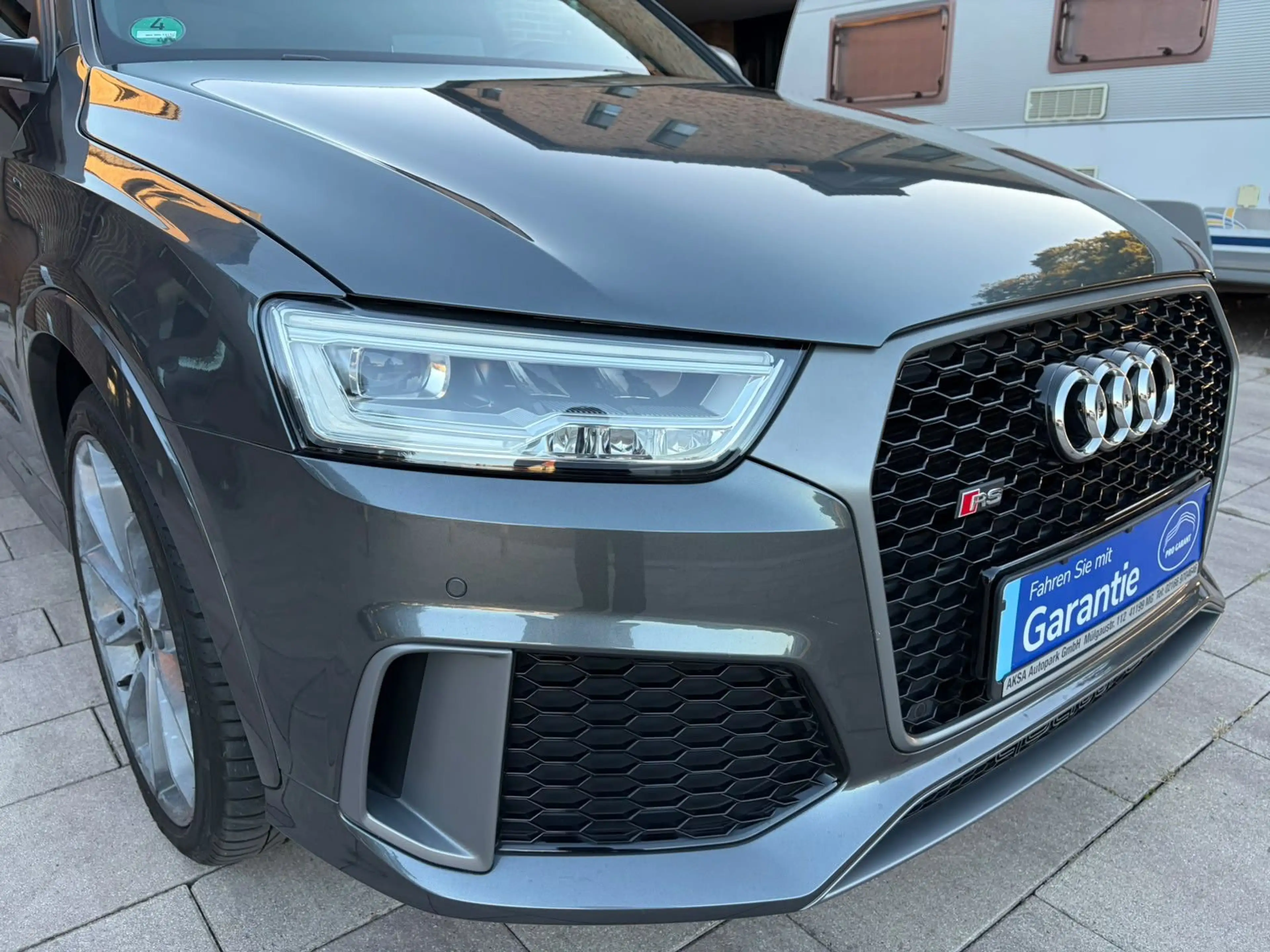 Audi RS Q3 RS Q3 2.5 TFSI quattro performance — photo 4