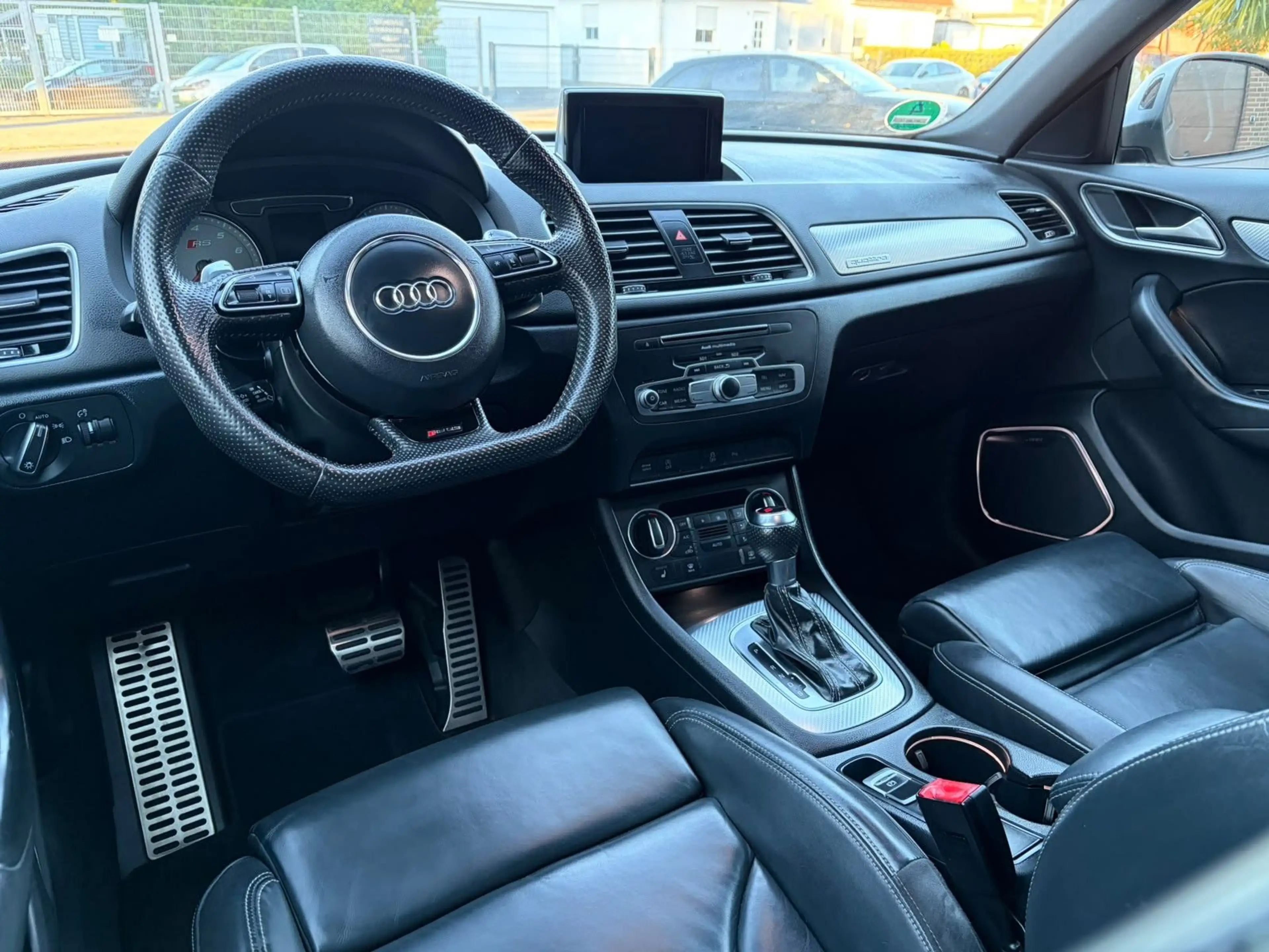 Audi RS Q3 RS Q3 2.5 TFSI quattro performance — photo 13