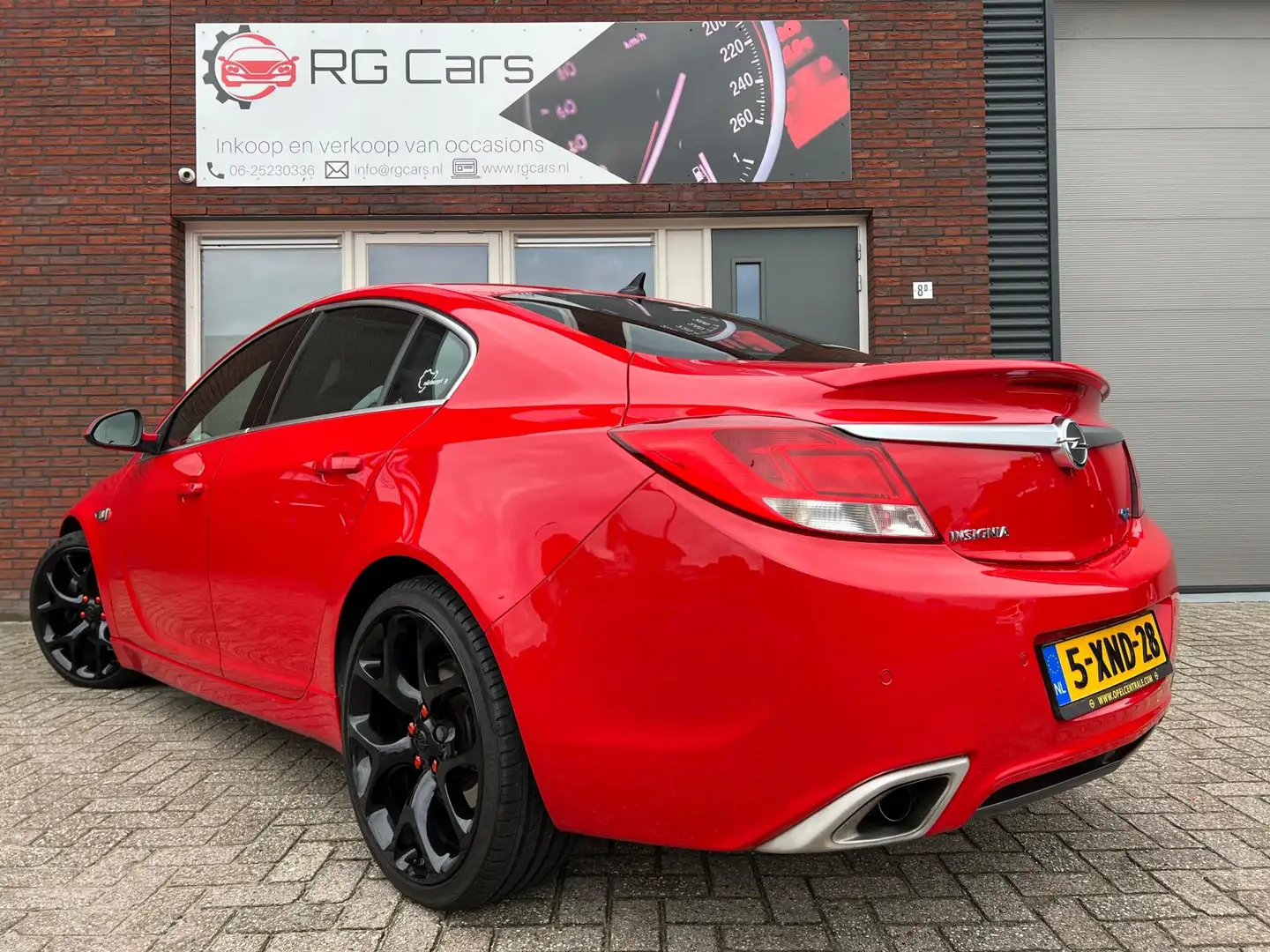 Opel Insignia 2.8 T OPC 4x4 / Recaro / TV / 20 inch / Navi / PDC Rood - 2