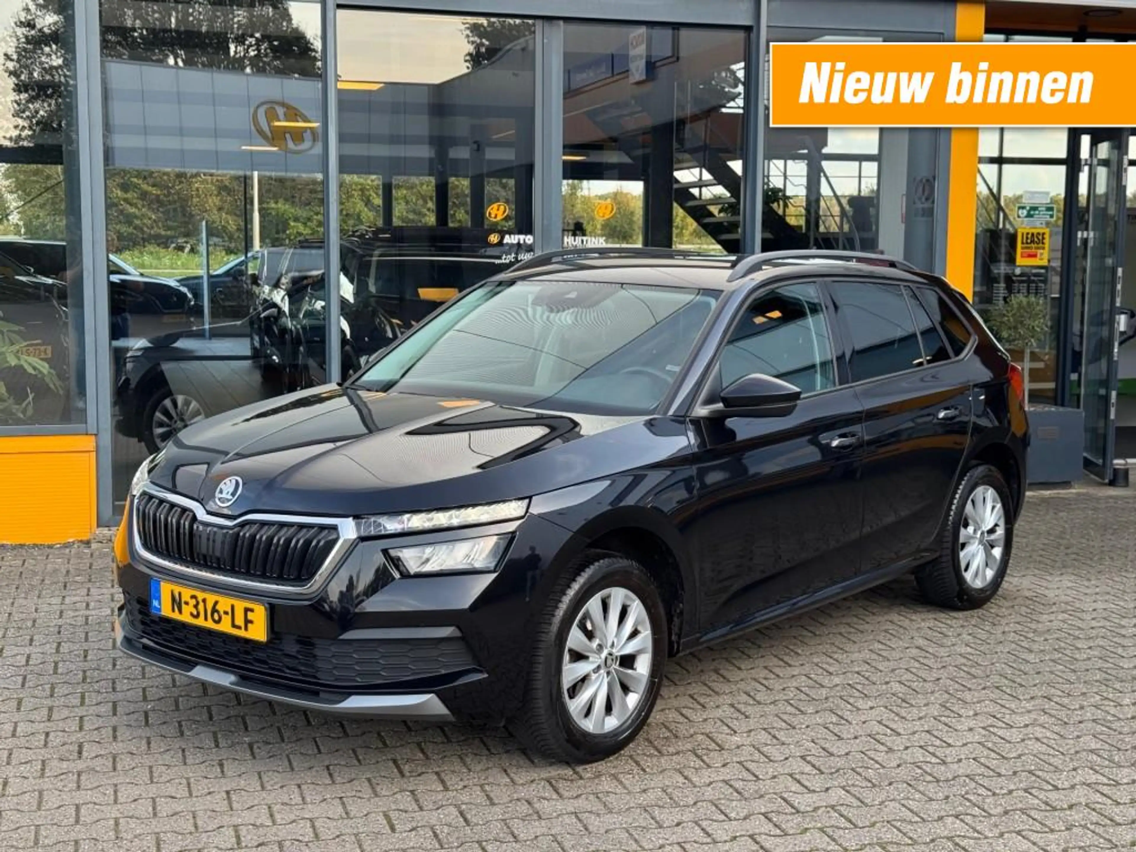 Skoda Kamiq 1.0 TSI Style - stoelverwarming - apple carplay/an