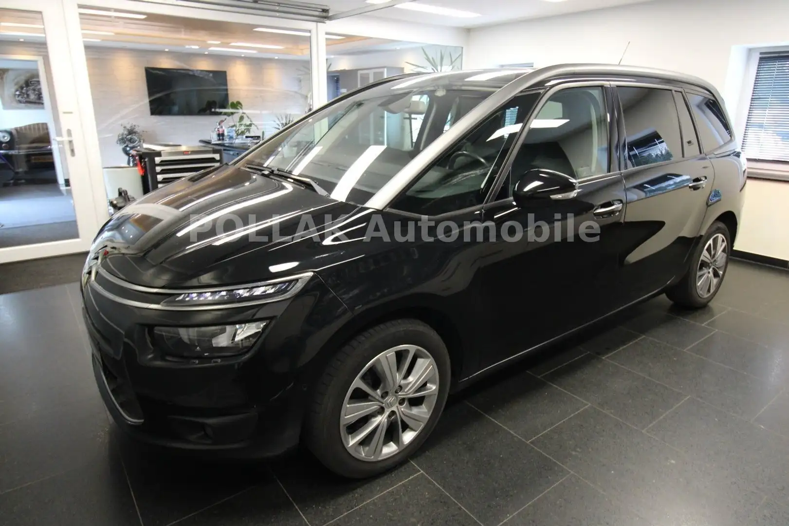 Citroen Grand C4 Picasso /Spacetourer*7-SITZER*AHK*NAVI* Schwarz - 2