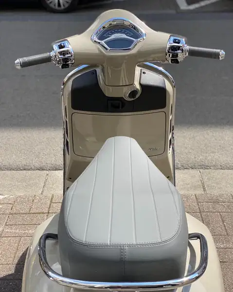 Vespa GTS 125 - foto 7