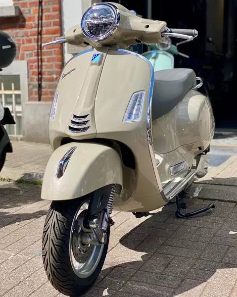 Vespa GTS 125 - foto 2