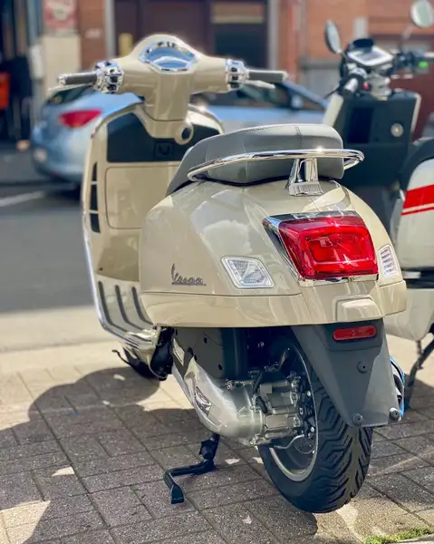 Vespa GTS 125 - foto 5