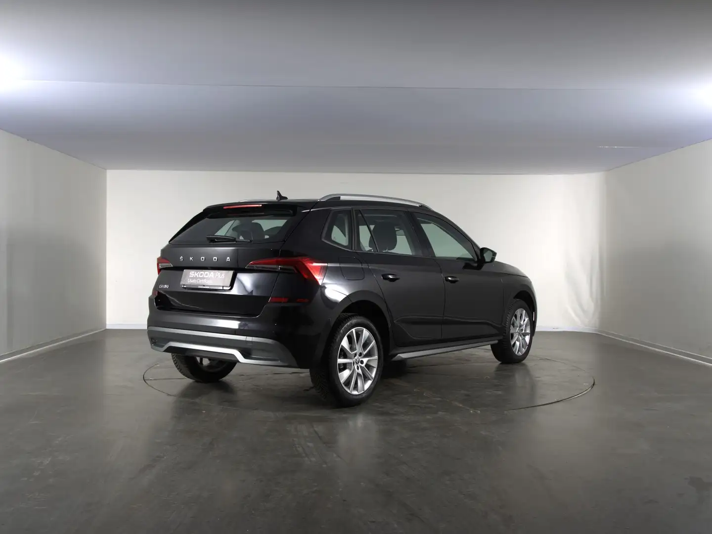 Skoda Kamiq 1.0 tsi style 110cv Nero - 2