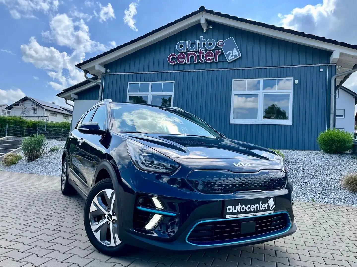 Kia Niro e-Niro°64kWh°CCS°LED°Kamera°SOH 100%°1.Hand° Blau - 1
