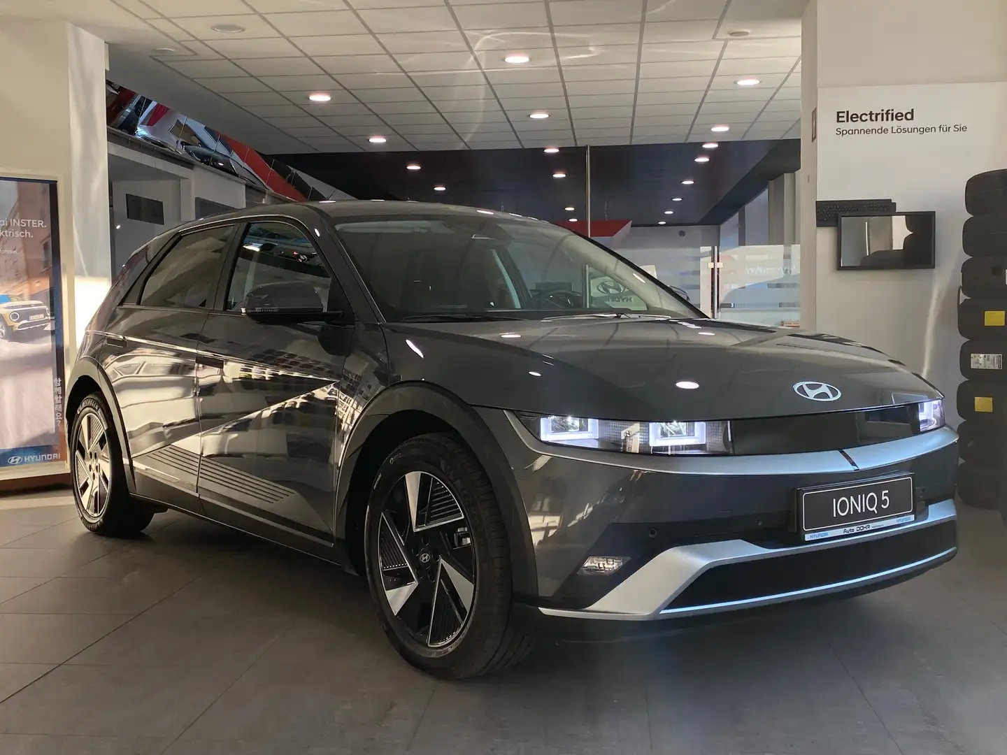 Hyundai IONIQ 5 Ioniq 5 Elektro 84kWh GO Aut. GO ALLRAD Gris - 1