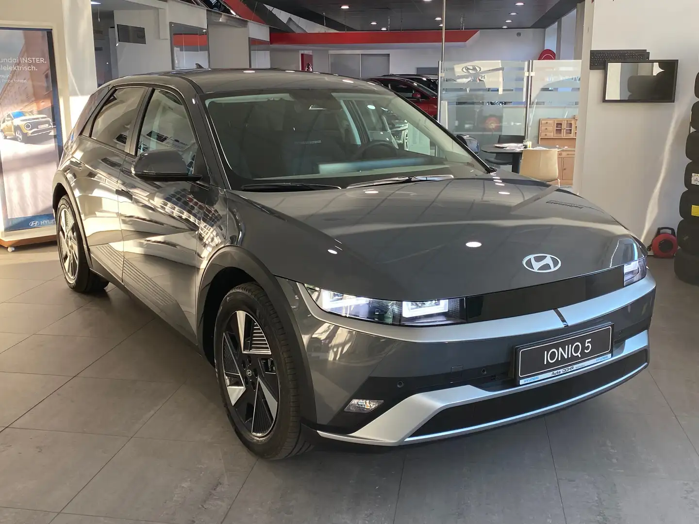 Hyundai IONIQ 5 Ioniq 5 Elektro 84kWh GO Aut. GO ALLRAD Gris - 2