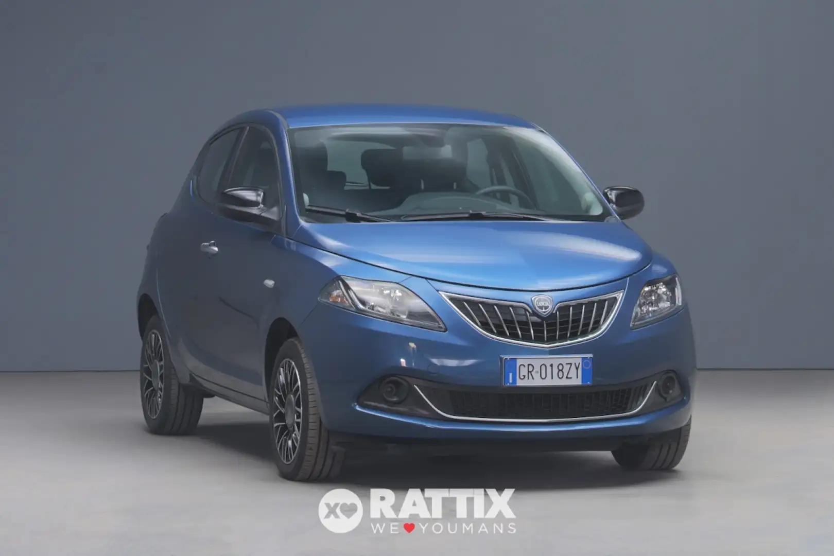 Lancia Ypsilon 1.0 Firefly Hybrid 70CV Platino Azul - 1