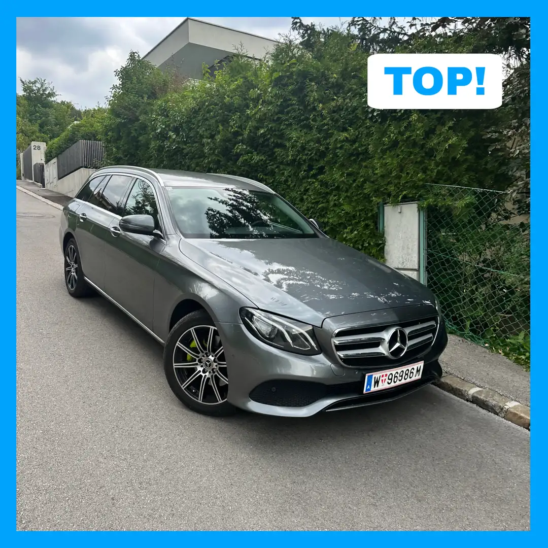 Mercedes-Benz E 220 d T 4MATIC Aut. - 1