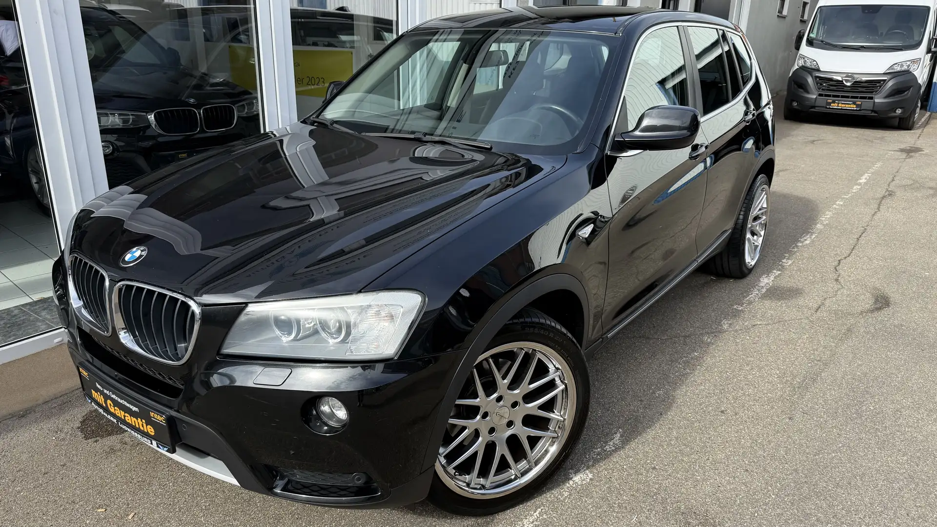 BMW X3 xDrive 20d X Line BI-XENON LEDER NAVI PDC 20ZOLL Noir - 2