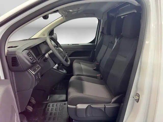 Opel Vivaro view 6