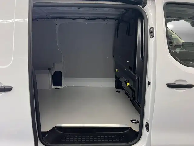 Opel Vivaro view 7