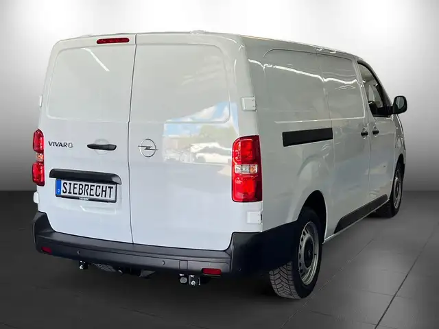 Opel Vivaro view 3