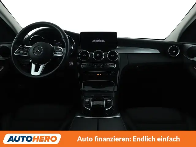 Mercedes-Benz C-Class view 12