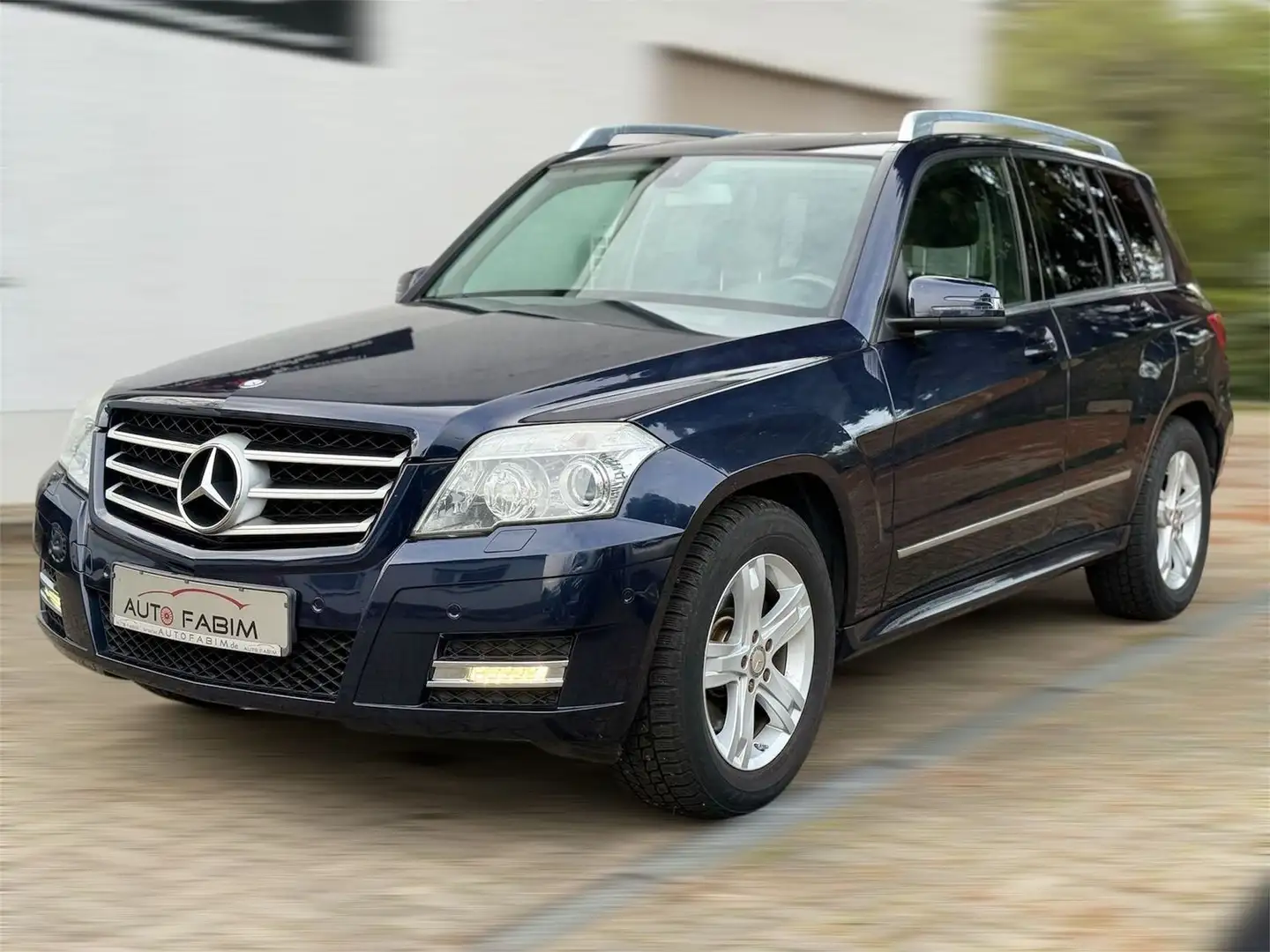 Mercedes-Benz GLK 350 4MATIC*STANDHEIZ.*R.F.KAMERA*XENON*AHK*LEDER*NAVI Blau - 1