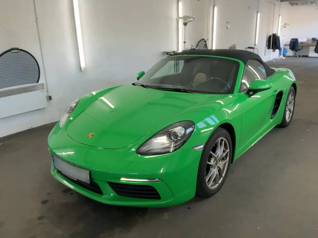 Porsche 718