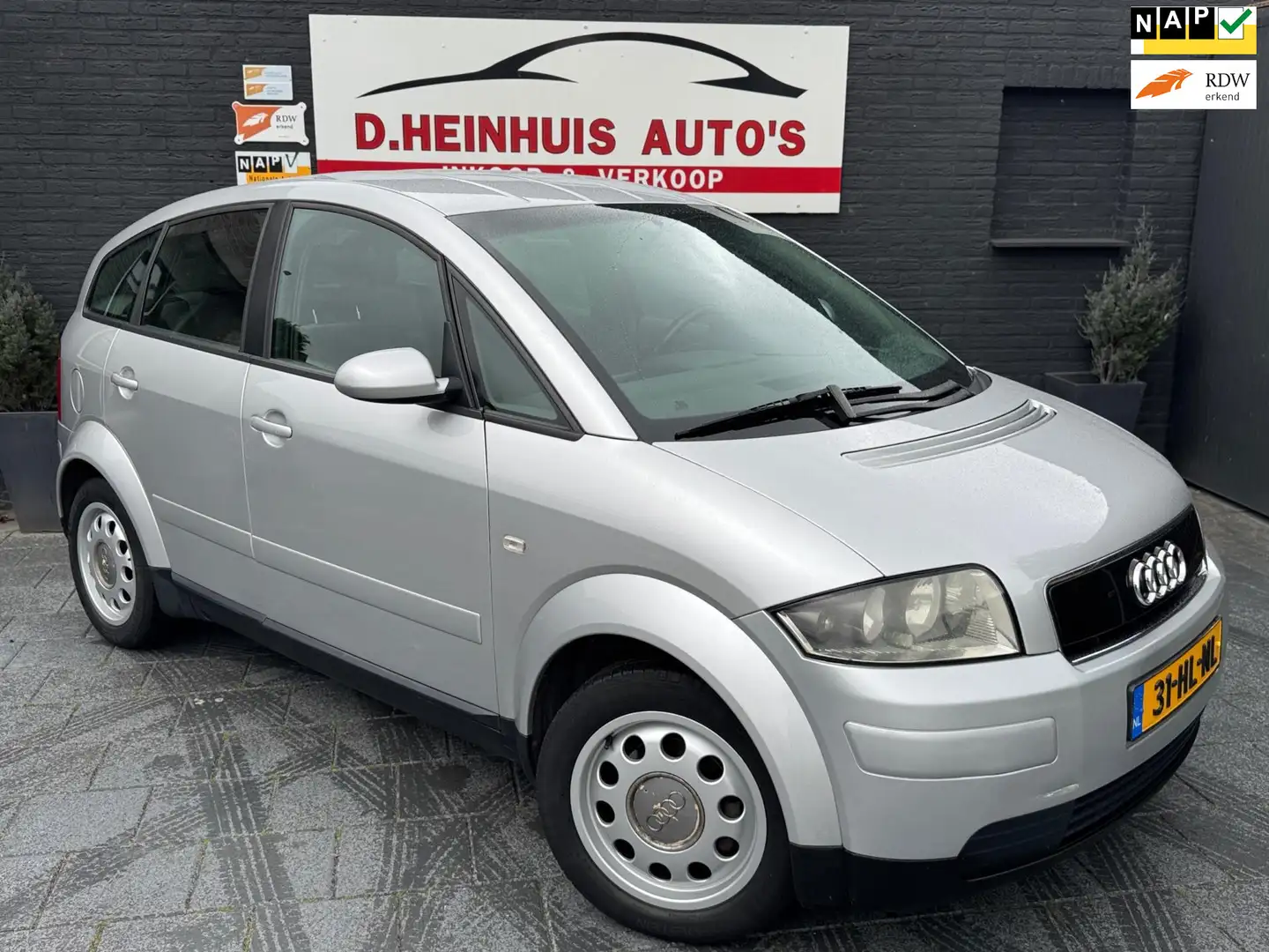 Audi A2 1.4 NETTE AUTO & GOED ONDERHOUDEN Grijs - 1