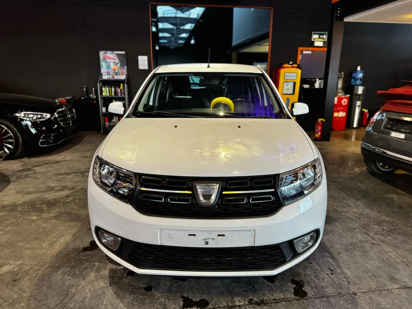 Dacia Sandero 1.0i SCe Ambiance//12 MOIS DE GARANTIE Blanc - 2