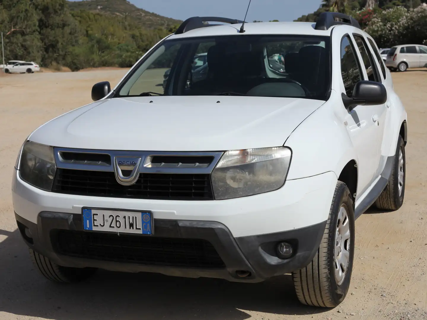 Dacia Duster Duster I 2010 1.5 dci Laureate 4x4 110cv Alb - 1