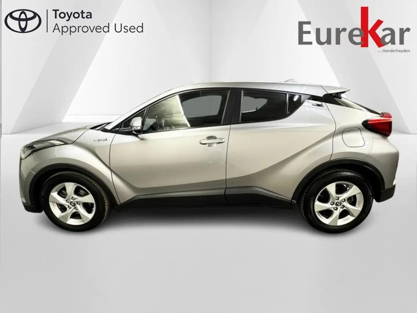 Toyota C-HR 1.8 HYBRID CENTER Argent - 2