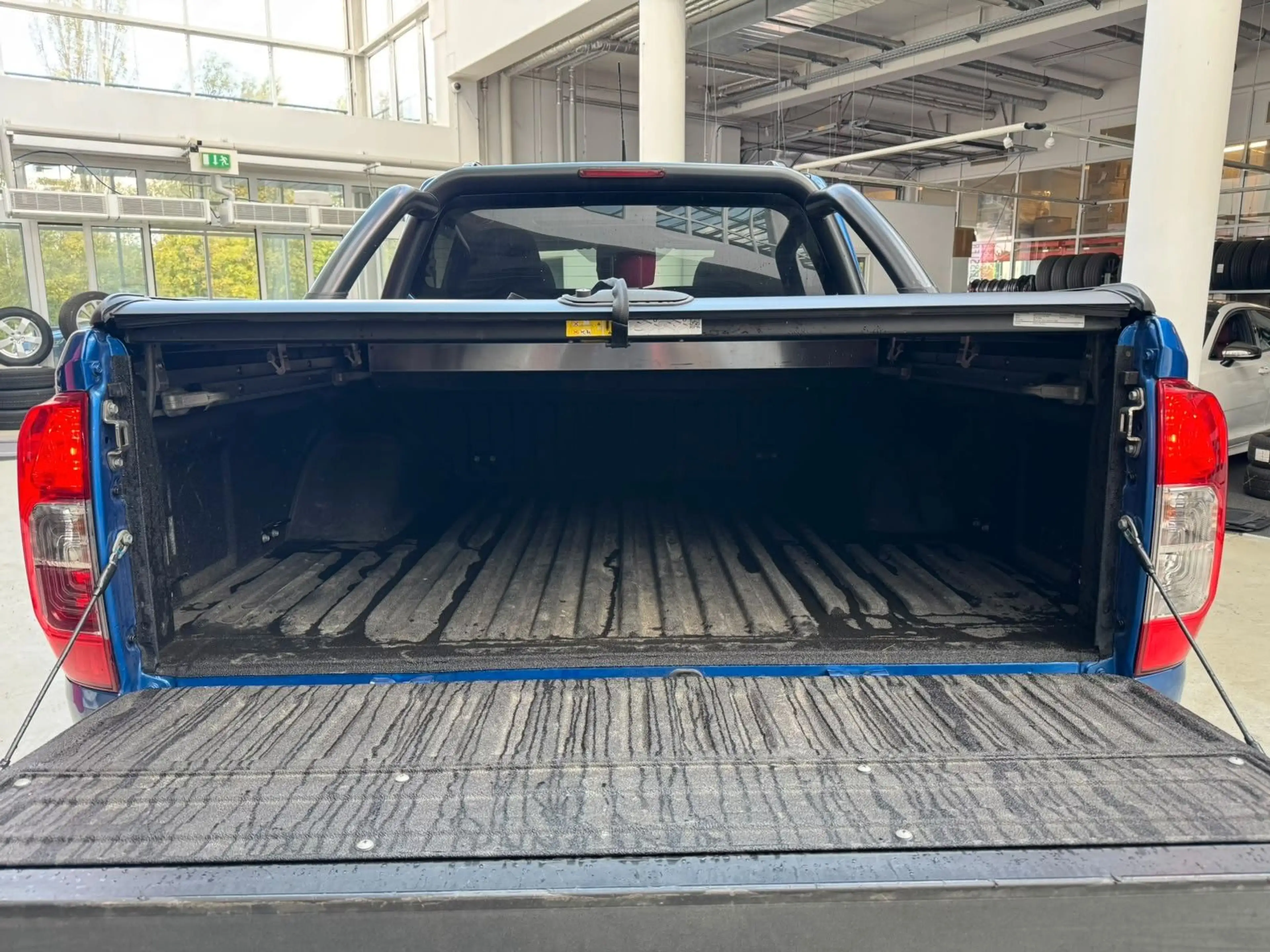 Nissan Navara NP300 N-Guard DoCa 4x4 AHK+360°+LED+DAB — photo 5