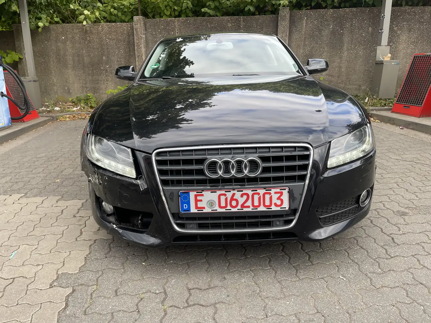 Audi A5 2.7 TDI Coupe Schwarz - 2