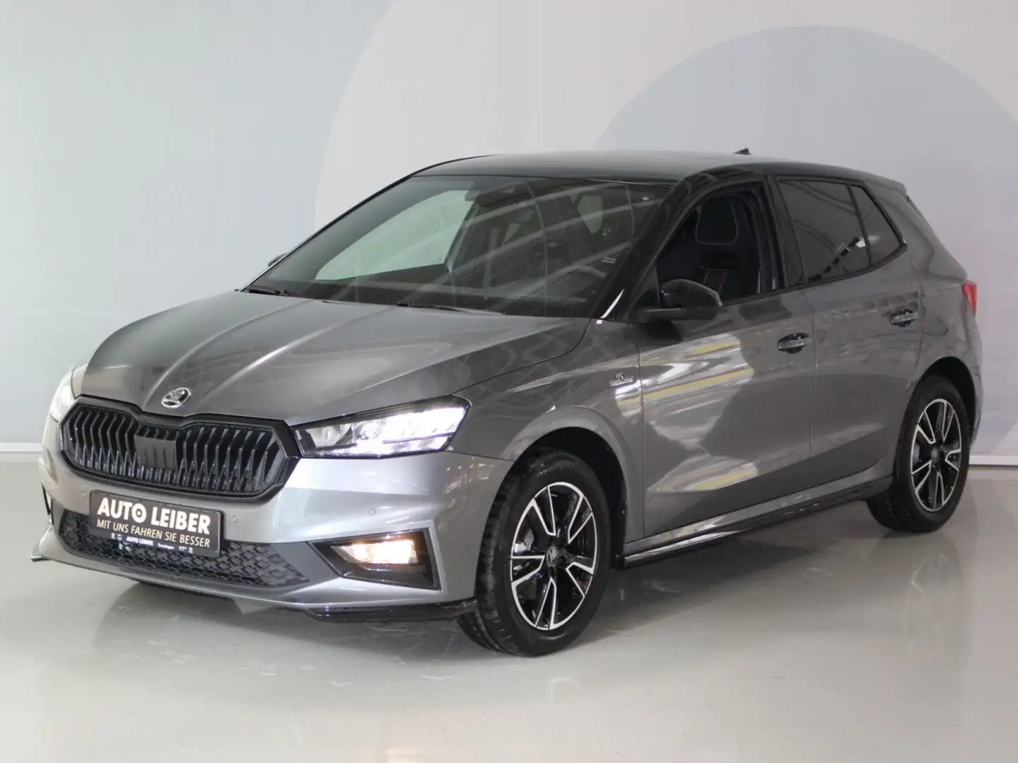 Skoda Fabia 1.0 TSI Monte Carlo /Cam/LED/App Sportpaket Gris - 2