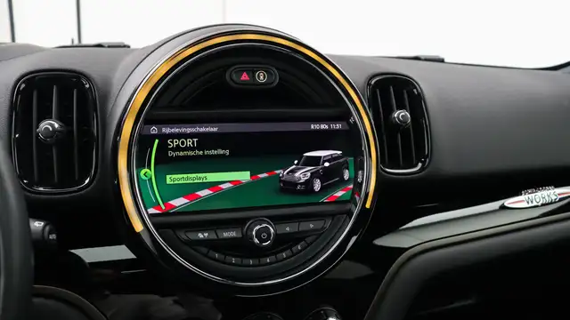 MINI Countryman view 27