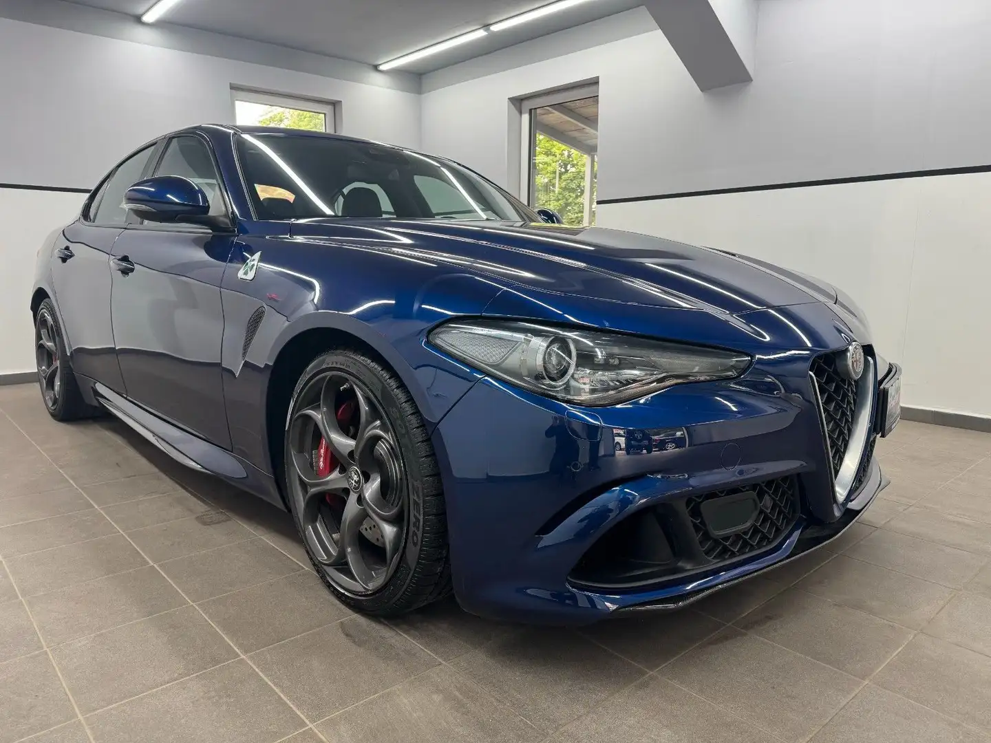 Alfa Romeo Giulia Quadrifoglio/Carbon/Blu Montecarlo/Navi/ - 2