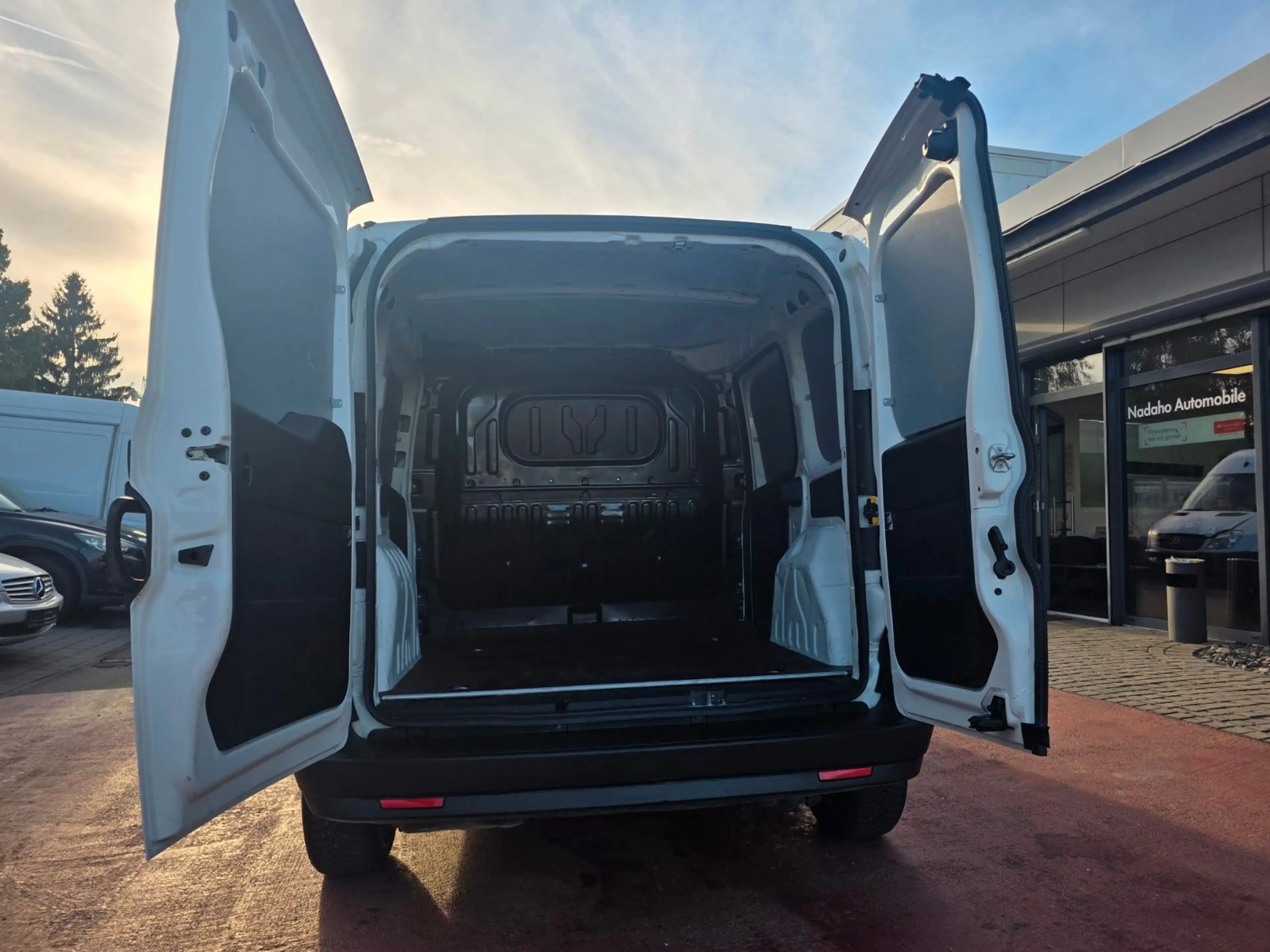 Fiat Doblo Doblò Basis Kasten — photo 10