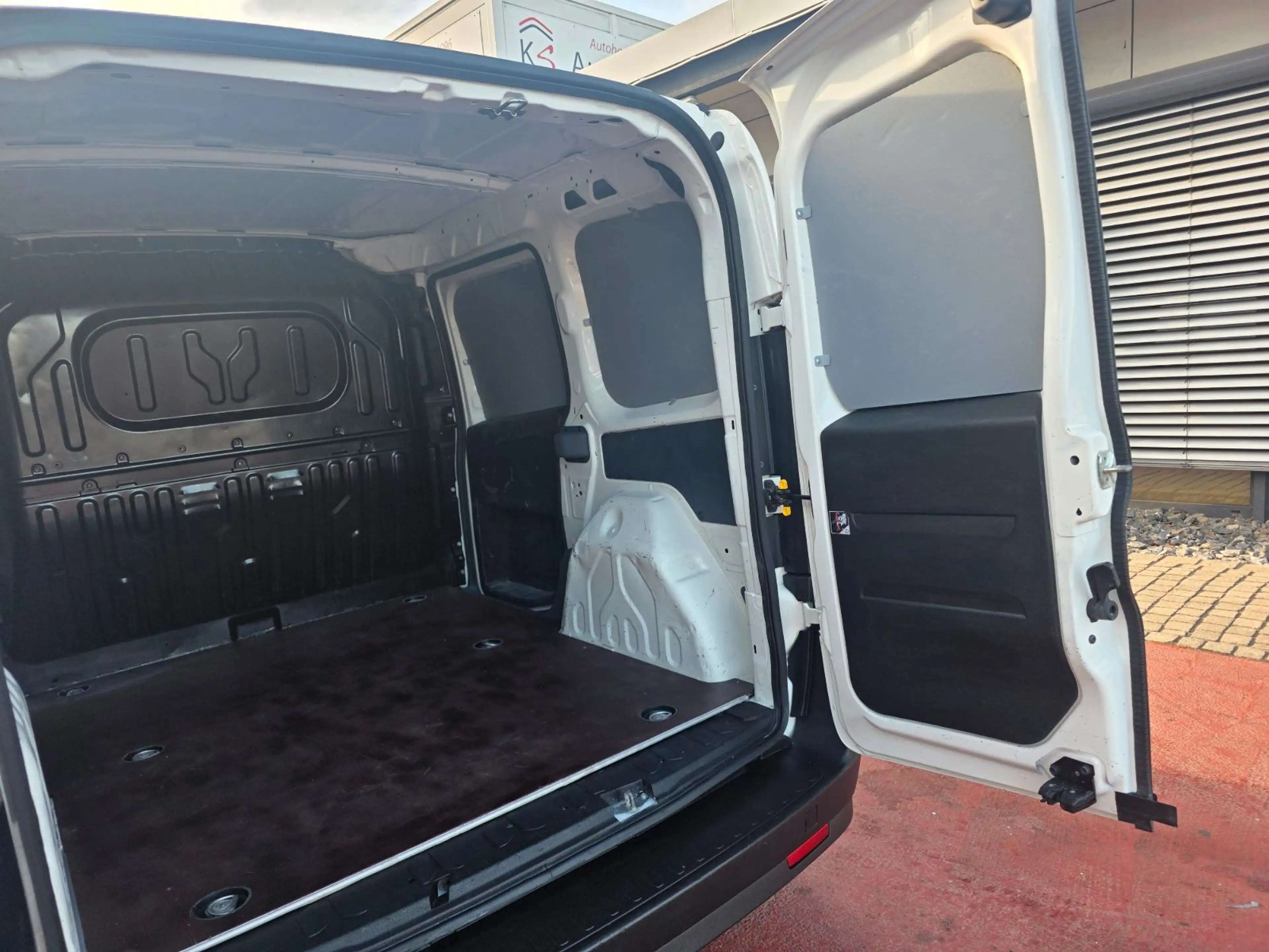 Fiat Doblo Doblò Basis Kasten — photo 12