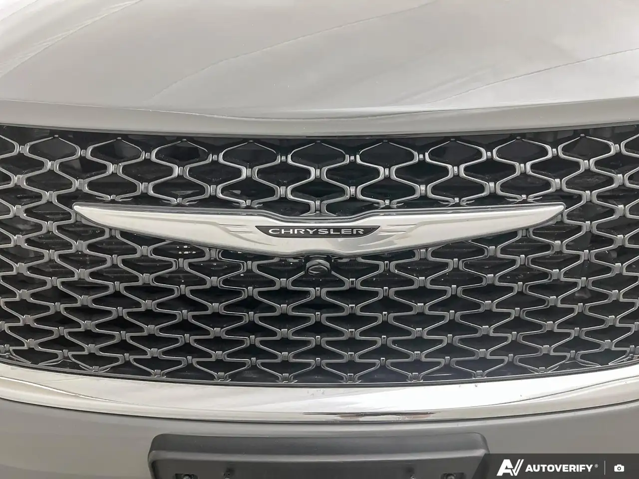 Chrysler Pacifica снимка Chrysler Pacifica