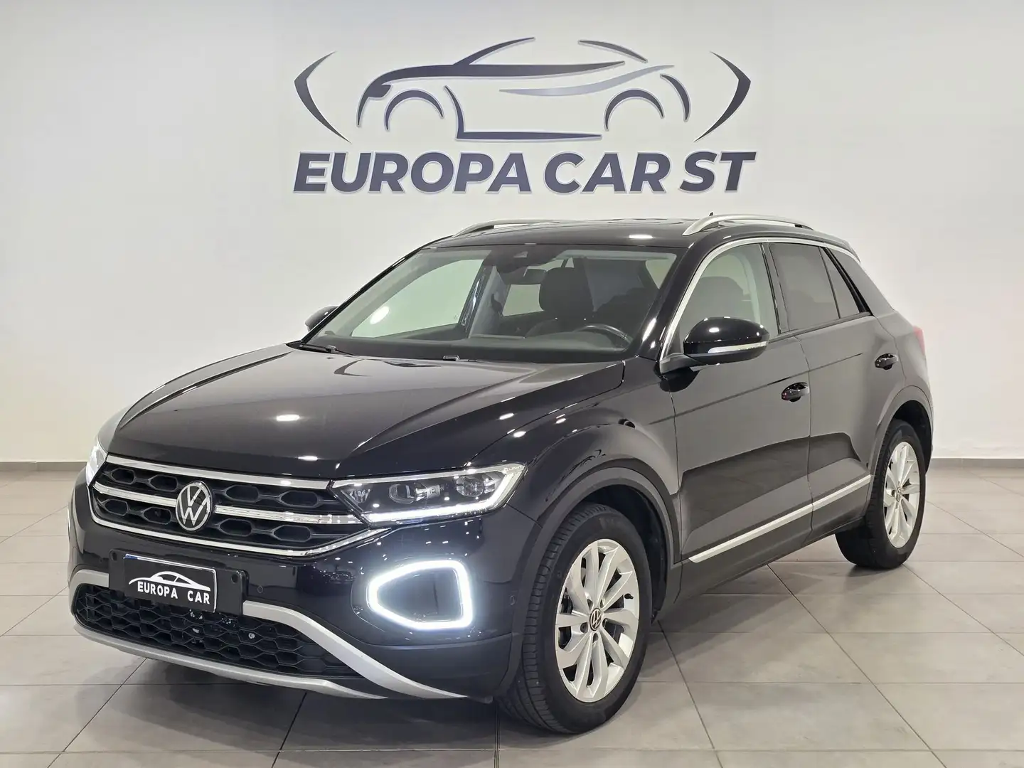 Volkswagen T-Roc 1.0 TSI Style BlueMotion Technology Noir - 1