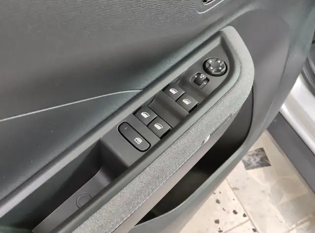 Opel Frontera view 10