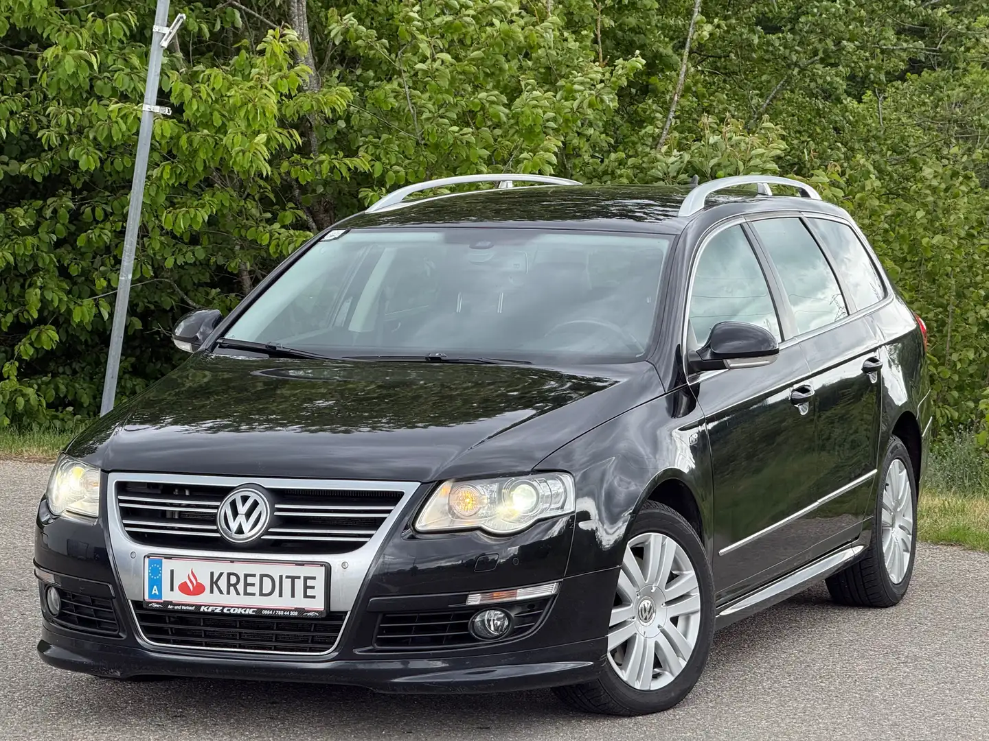 Volkswagen Passat Variant Highline 4Motion - R-Line Optik - Finanzierung Schwarz - 1