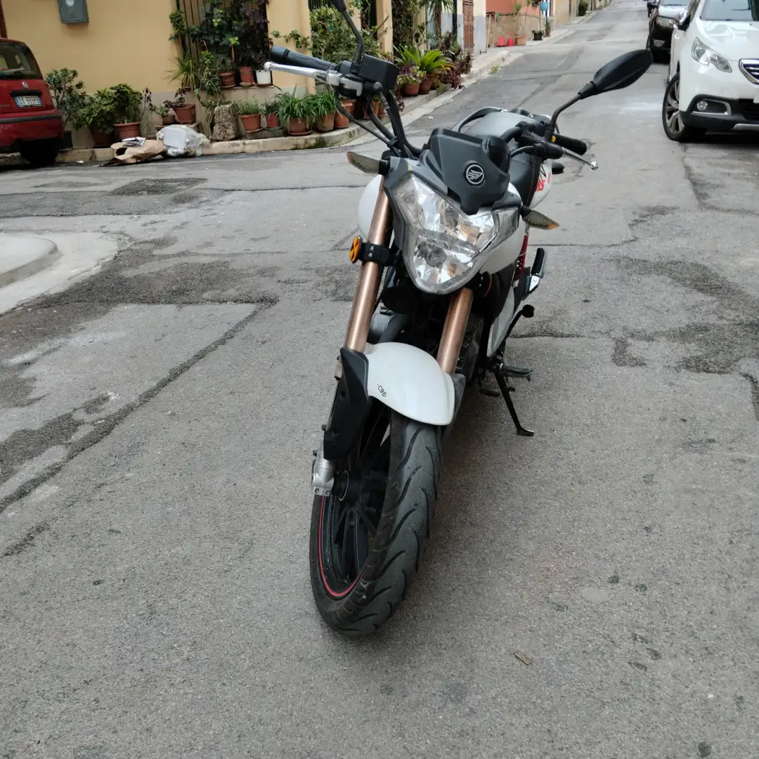 Keeway RKV 125 Blanco - 1