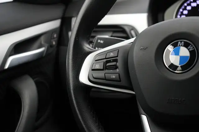 BMW X1 view 8