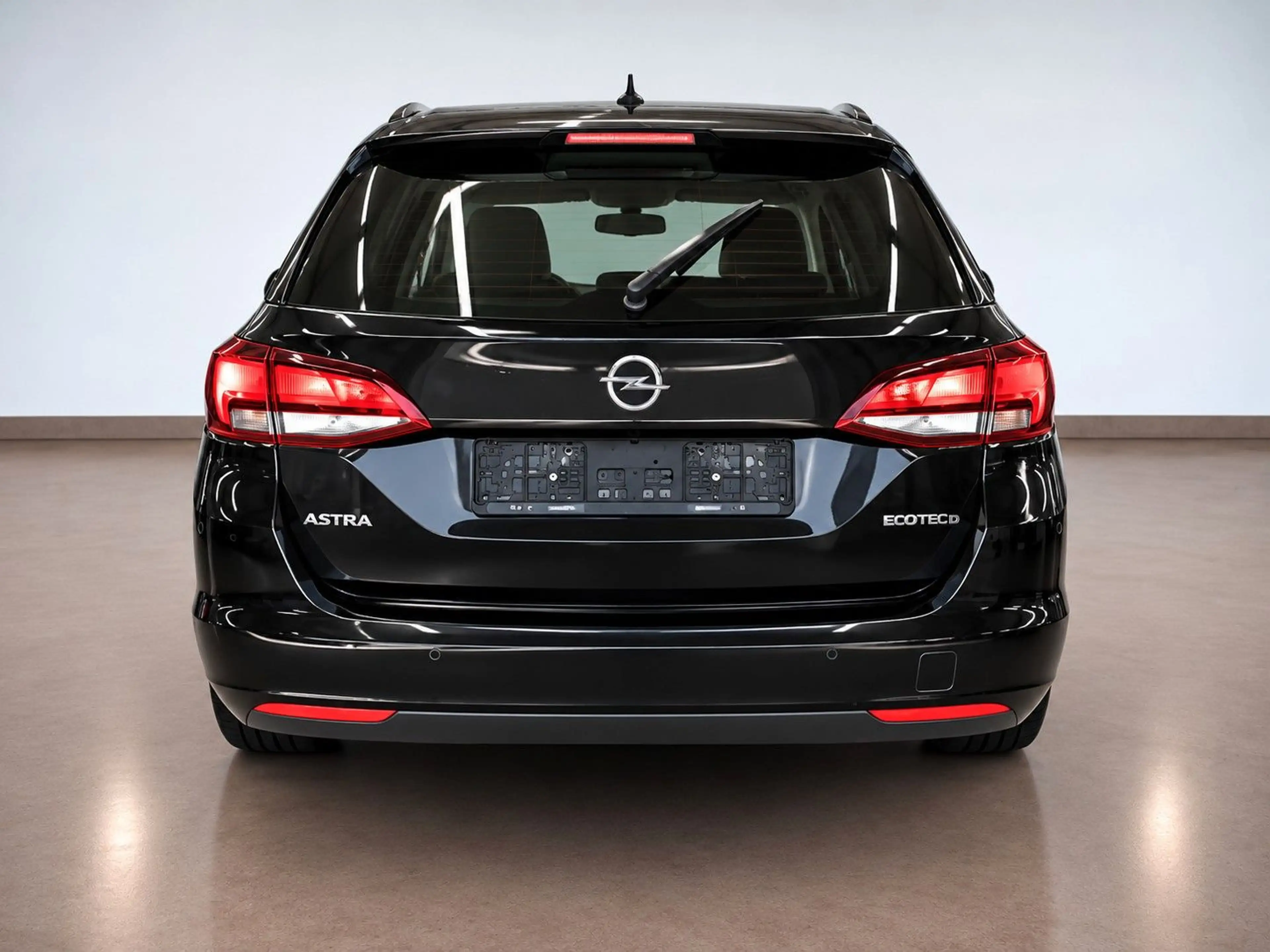 Opel Astra K Sports Tourer Business Start/Stop — photo 8