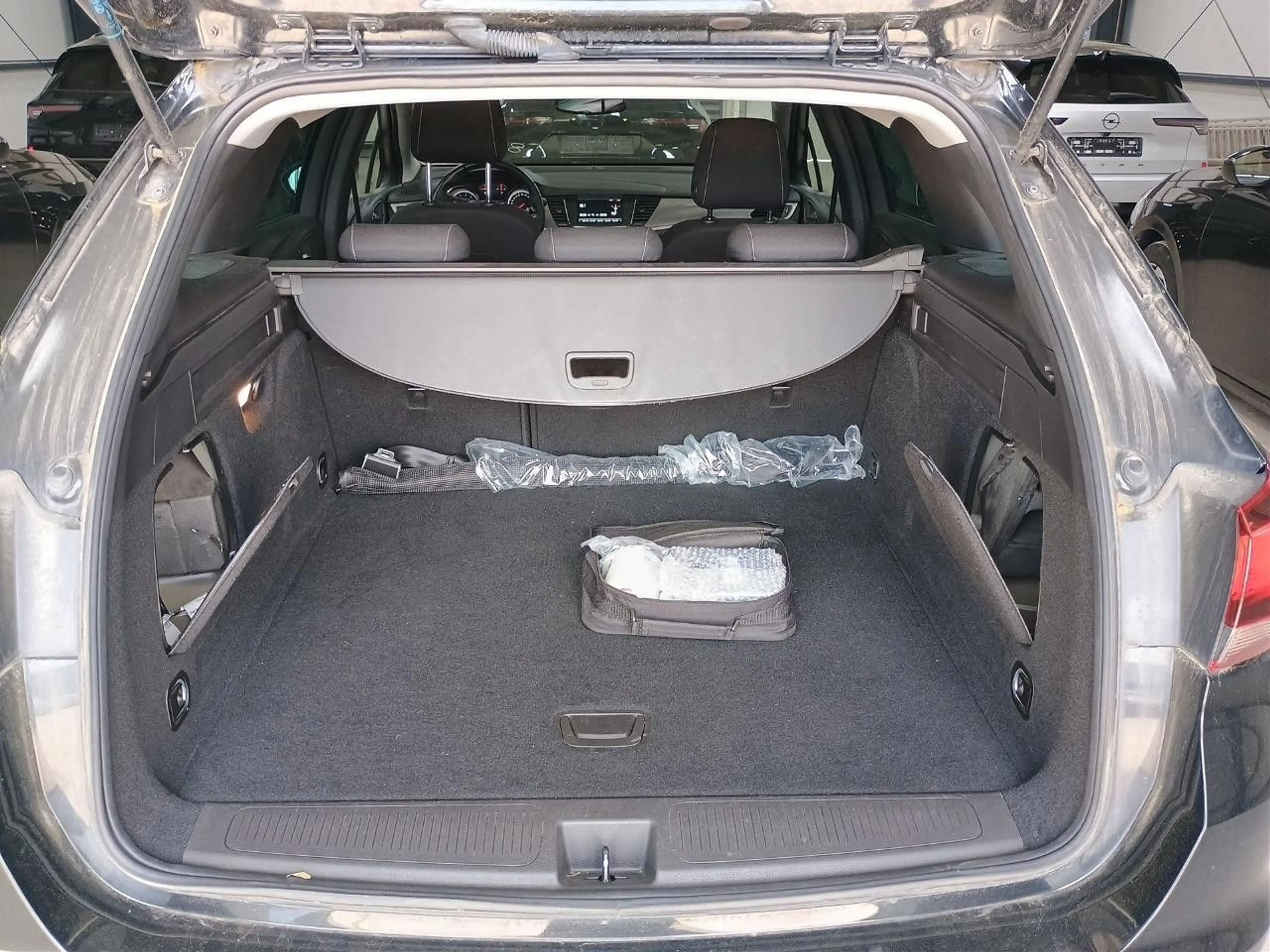 Opel Astra K Sports Tourer Business Start/Stop — photo 9