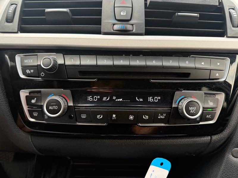 BMW 318 Touring dA Automatique Phare Led Siège Chauffant * 12 à 36 MOIS GARANTIE * — photo 12