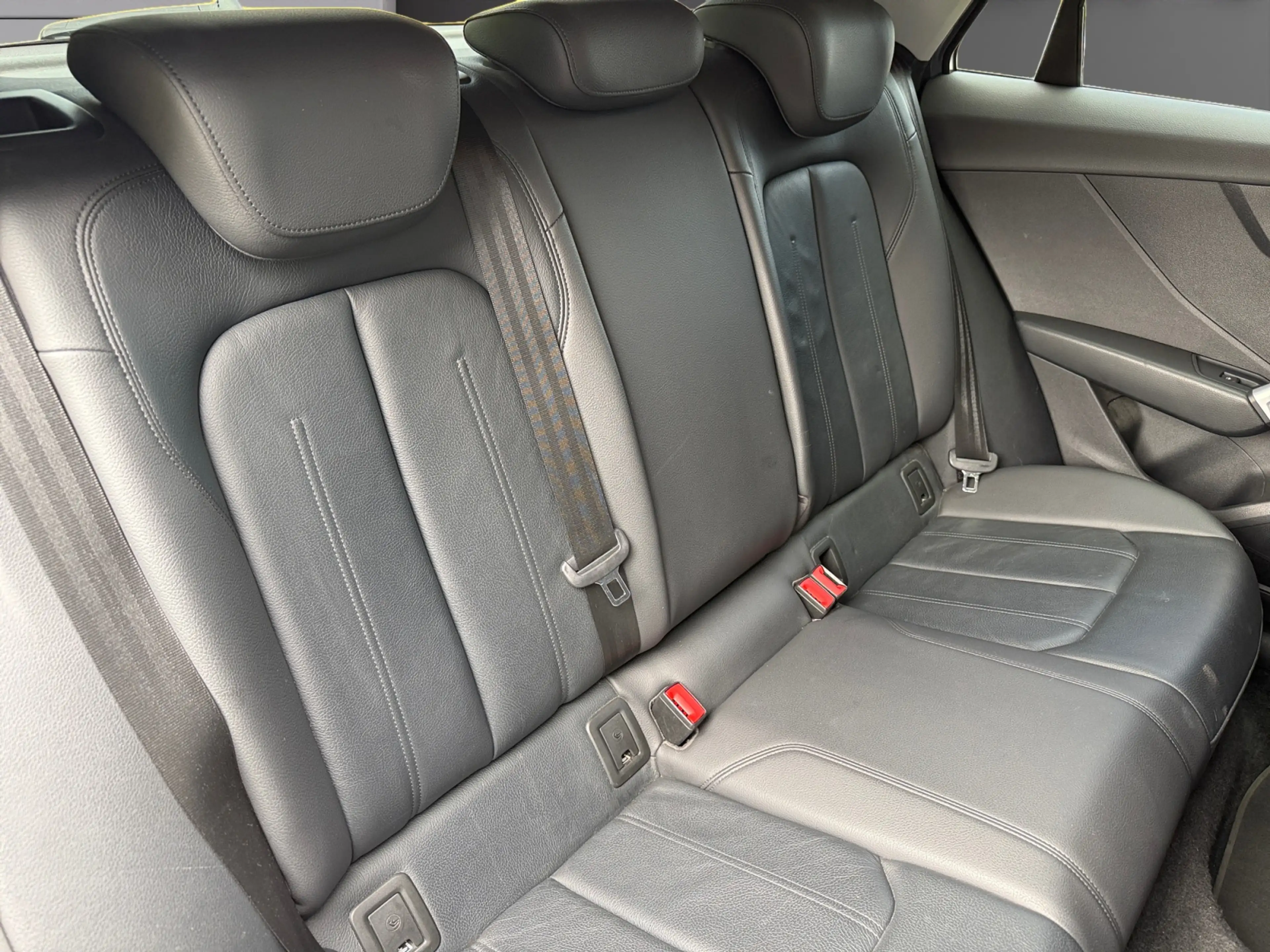 Audi Q2 Q2 1.4 TFSI Design — photo 9