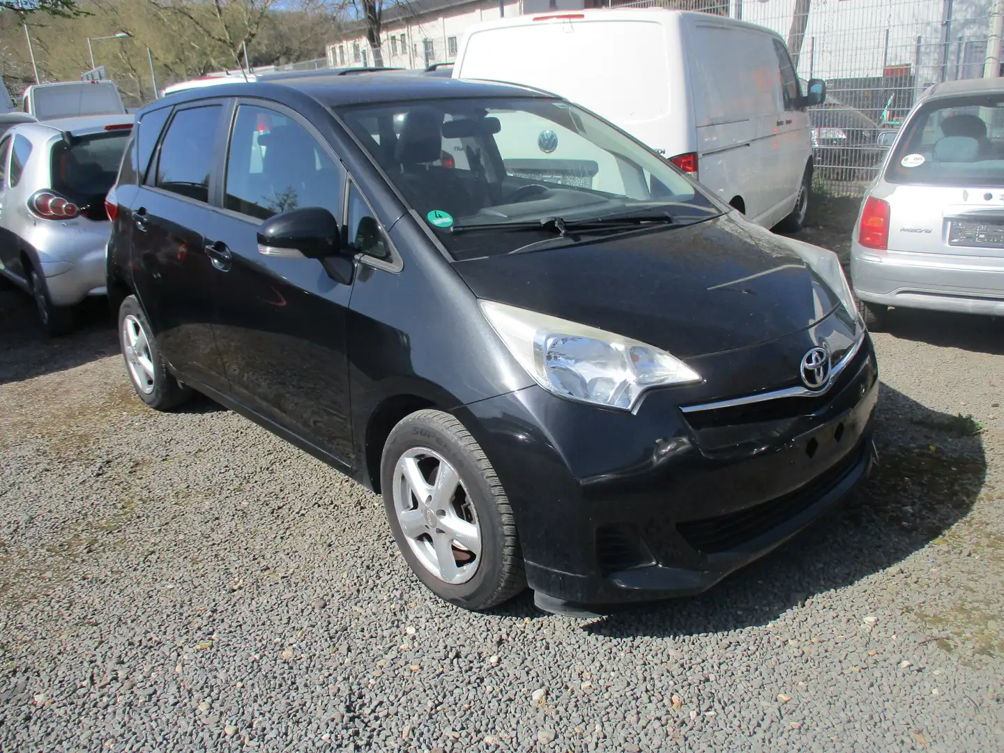 Toyota Verso-S Life Negru - 2