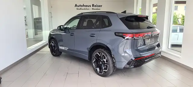 Volkswagen Tiguan R-Line TDI 4MOTION DSG Ansicht 4