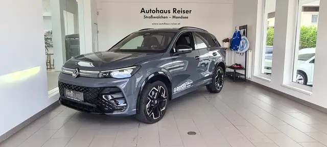 Volkswagen Tiguan R-Line TDI 4MOTION DSG Ansicht 2