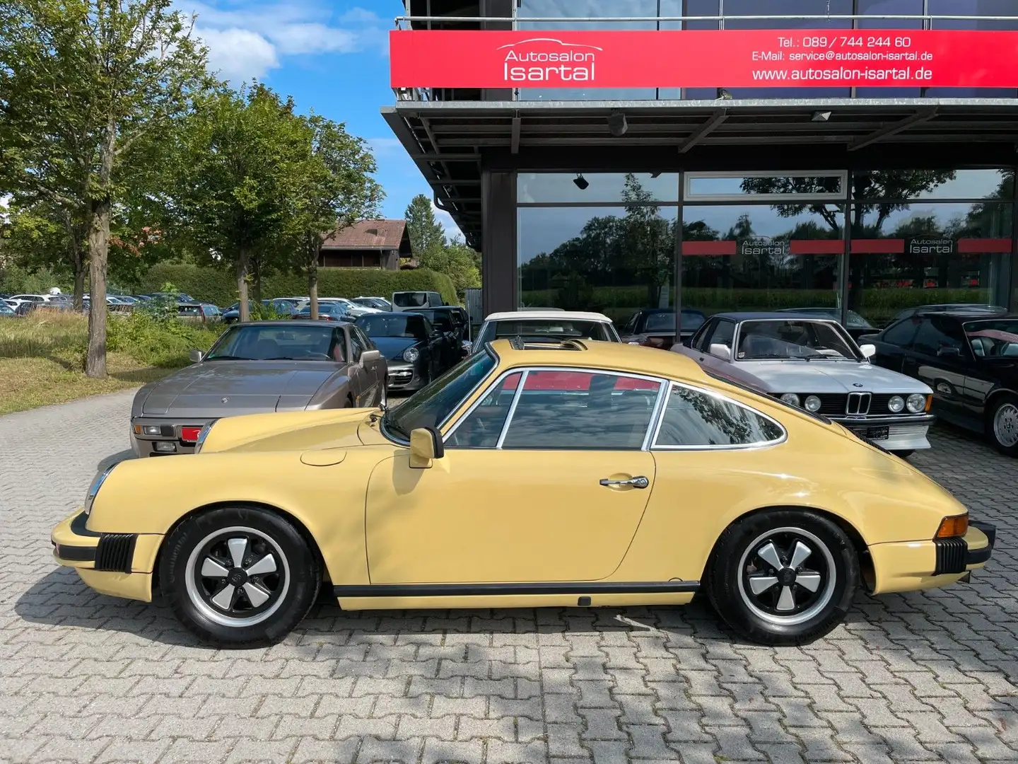 Porsche 911 2.7 S Coupe  -SD - dt. Qualitatsrestauration Amarillo - 1