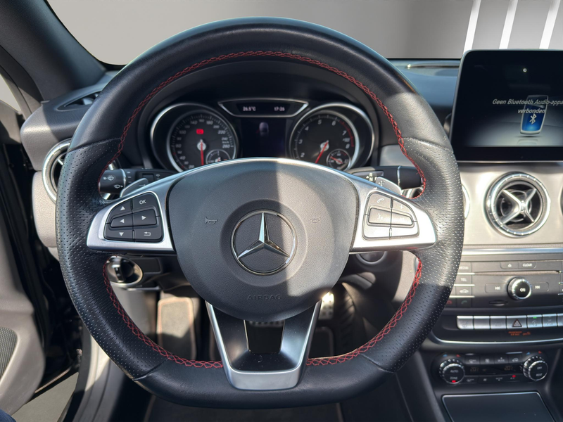 Mercedes-Benz CLA 180 Shooting Brake Business Solution AMG Night Upgrade — photo 10